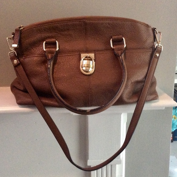 Calvin Klein Handbags - Calvin Klein leather handbag